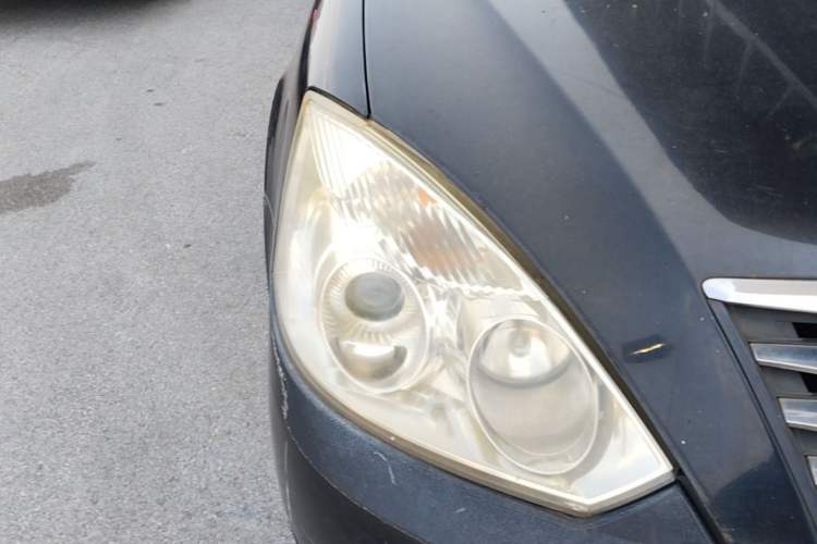 Used Geely Auto Vision 2013 1.5L Manual Comfort Model Right Front Headlight