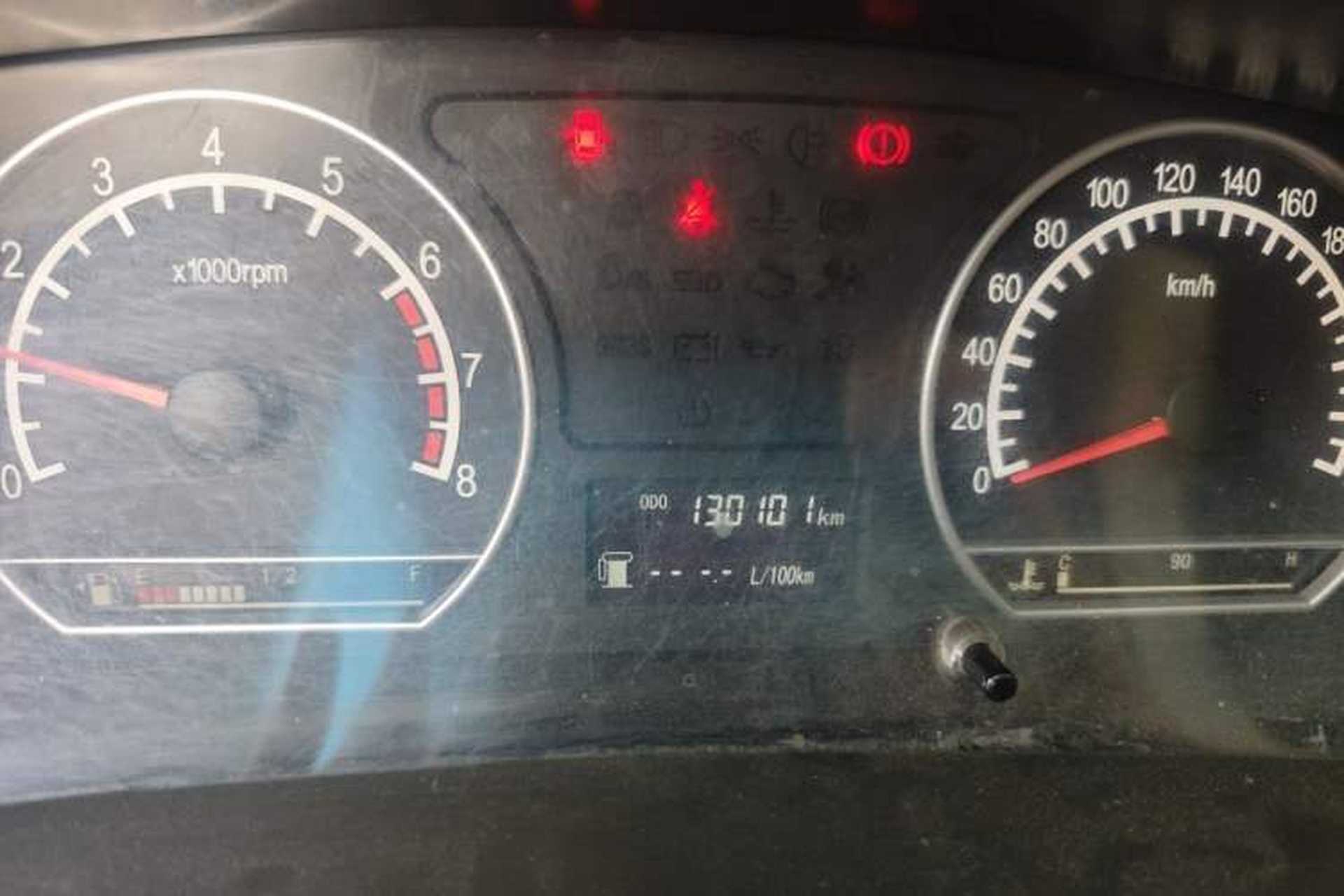 Used Geely Auto Vision 2013 1.5L Manual Comfort Model Odometer Close Up