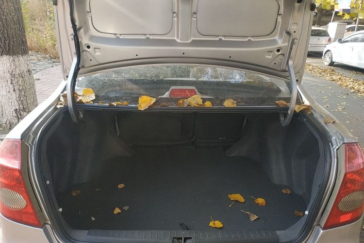 Used Geely Auto Vision 2013 1.5L Manual Comfort Model Trunk