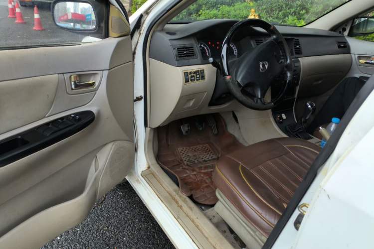 Used Geely Auto Vision 2013 1.5L Manual Comfort Model Driver Seat