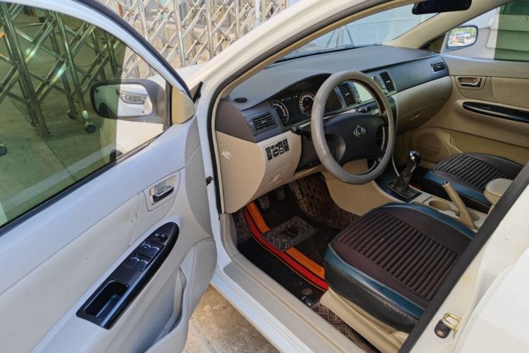Used Geely Auto Vision 2013 1.5L Manual Comfort Model Driver Seat