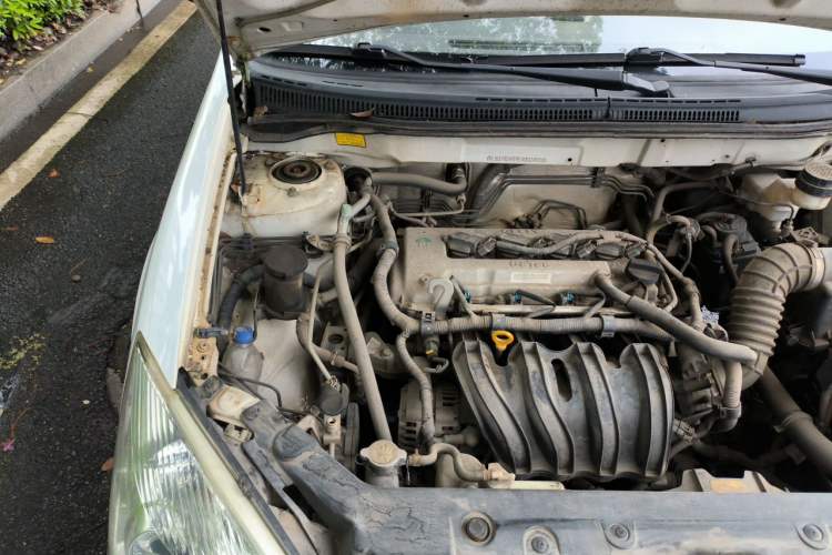 Used Geely Auto Vision 2013 1.5L Manual Comfort Model Engine Bay Right