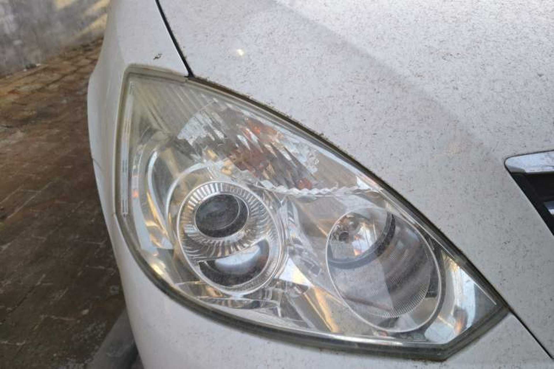 Used Geely Auto Vision 2013 1.5L Manual Comfort Model Right Front Headlight