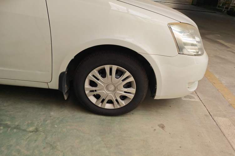 Used Geely Auto Vision 2013 1.5L Manual Comfort Model Right Front Wheel Hub