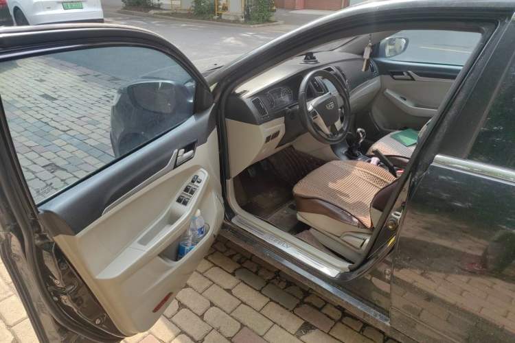 Used Geely Auto Vision 2015 1.5L Manual Elite Model Driver Seat