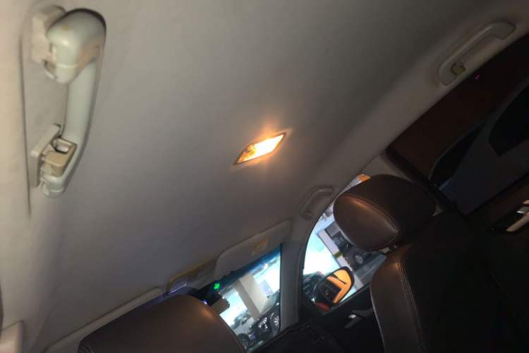 Used Geely Auto Vision 2015 1.5L Manual Happiness Edition Headliner