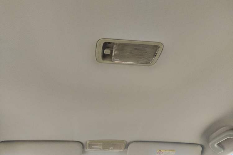 Used Geely Auto Vision 2015 1.5L Manual Happiness Edition Headliner