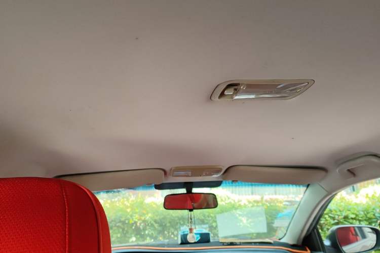 Used Geely Auto Vision 2015 1.5L Manual Elite Model Headliner
