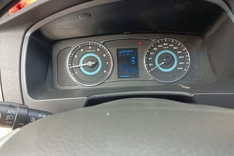 Used Geely Auto Vision 2015 1.5L Manual Elite Model Instrument Cluster