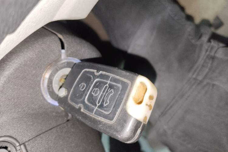 Used Geely Auto Vision 2015 1.5L Manual Elite Model Interior 1