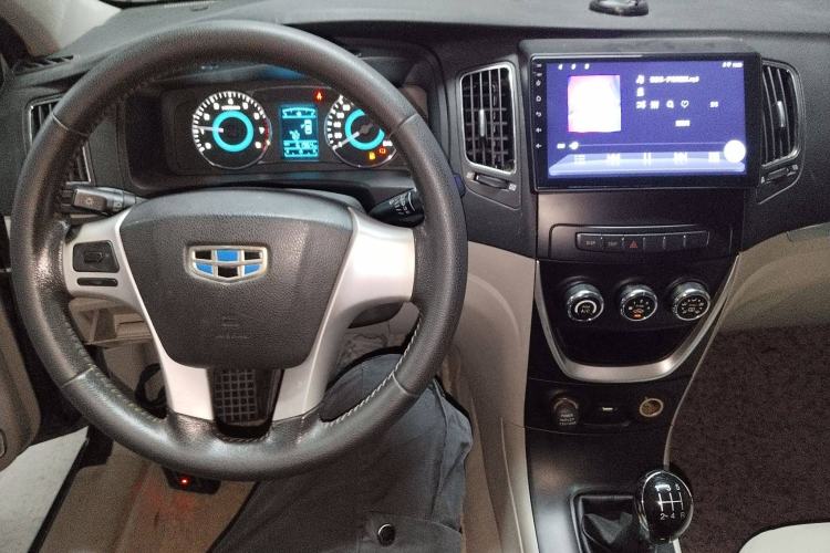 Used Geely Auto Vision 2015 1.5L Manual Elite Model Interior 2