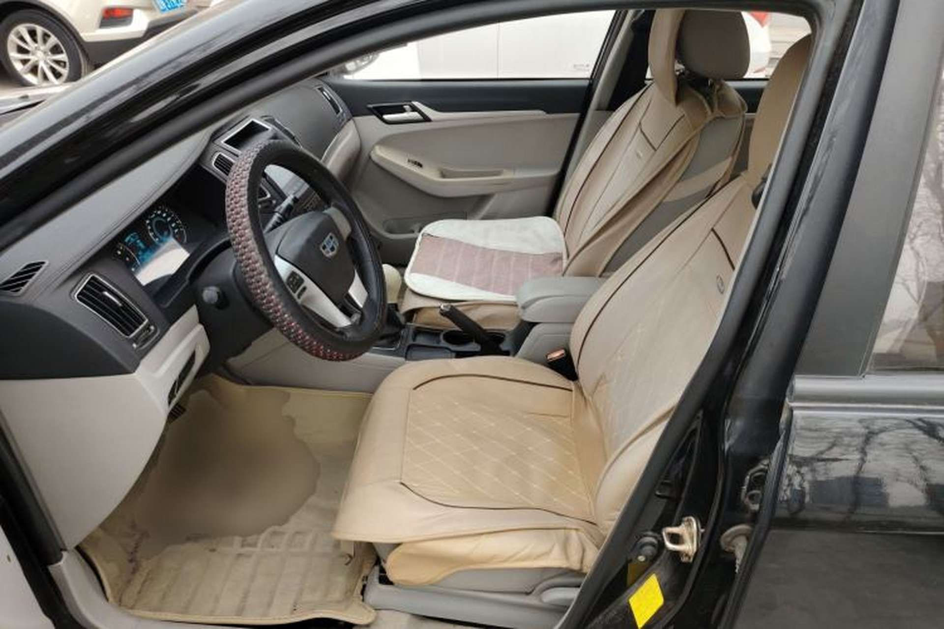 Used Geely Auto Vision 2015 1.3T Manual Luxury Model Left Front Seat
