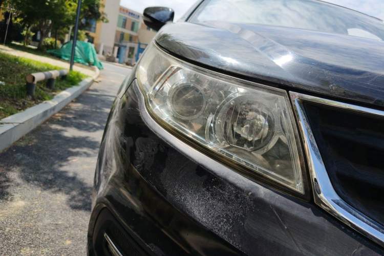 Used Geely Auto Vision 2015 1.5L Manual Elite Model Right Front Headlight