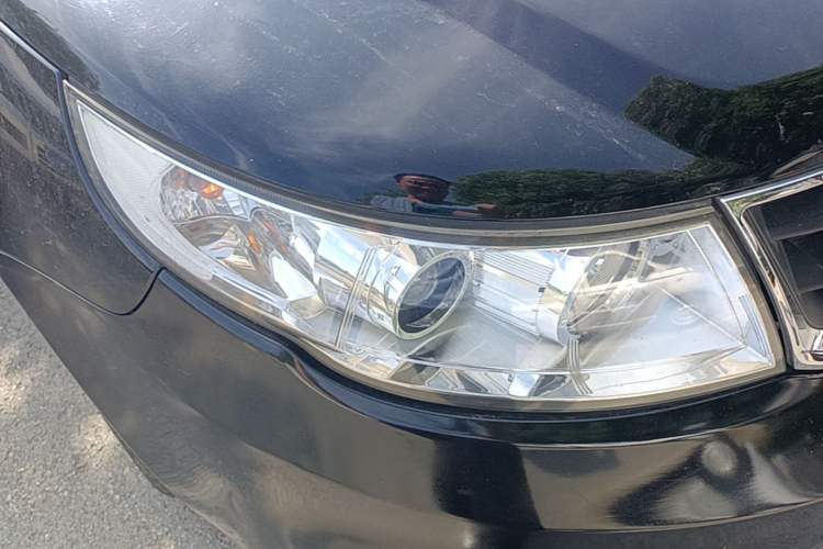 Used Geely Auto Vision 2015 1.5L Manual Elite Model Right Front Headlight