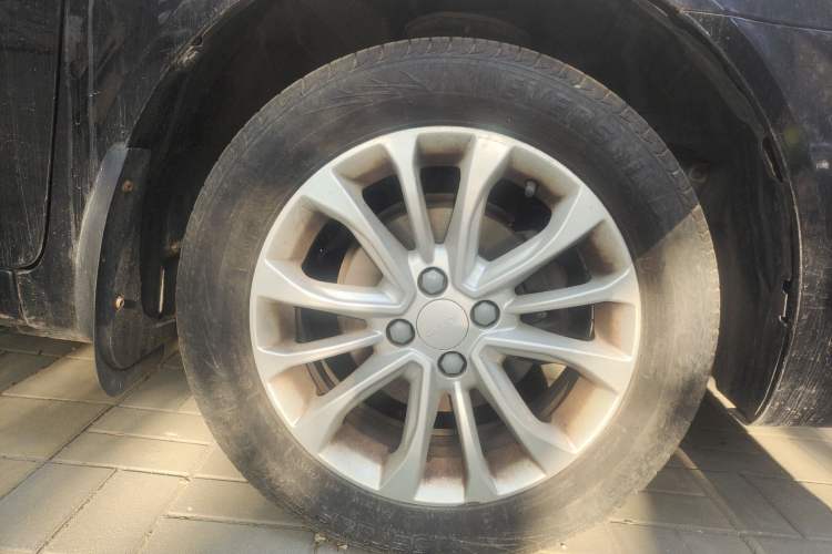 Used Geely Auto Vision 2015 1.5L Manual Happiness Edition Right Front Wheel Hub