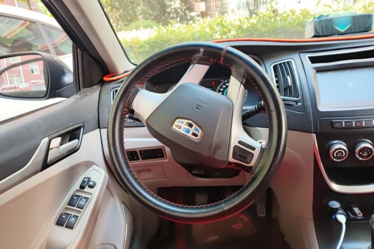 Used Geely Auto Vision 2015 1.5L Manual Elite Model Steering Wheel