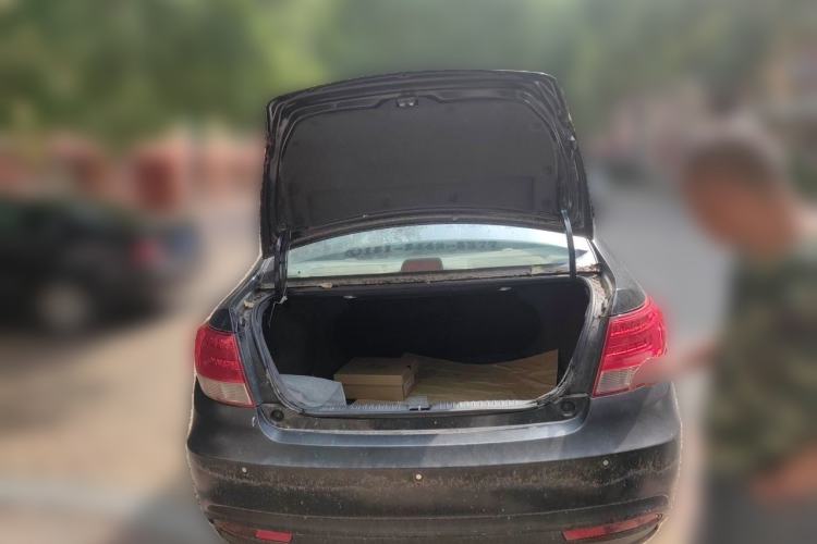 Used Geely Auto Vision 2015 1.5L Manual Elite Model Trunk