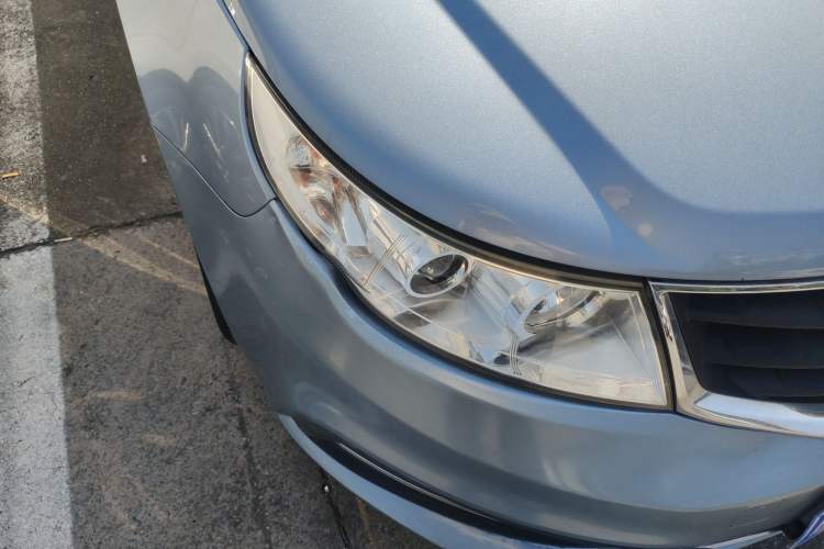 Used Geely Auto Vision 2015 1.5L Manual Elite Model Right Front Headlight
