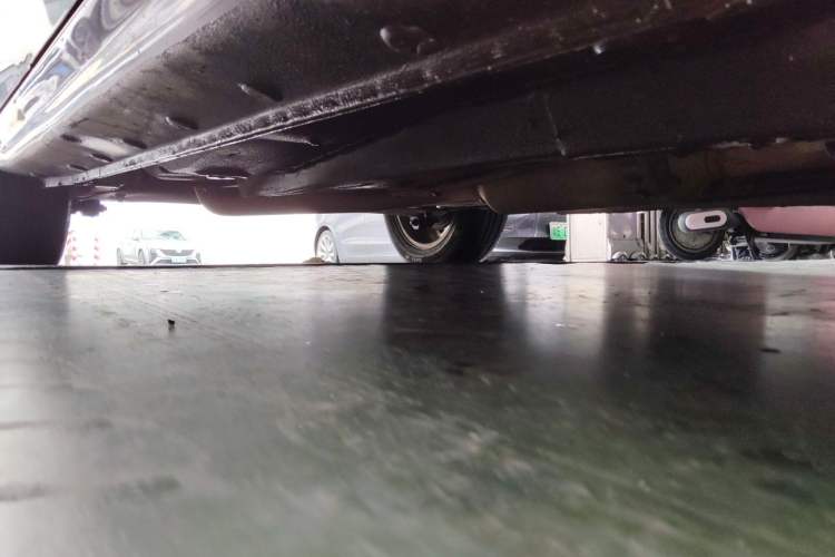 Used Geely Auto Vision 2015 1.5L Manual Happiness Edition Chassis Front Right