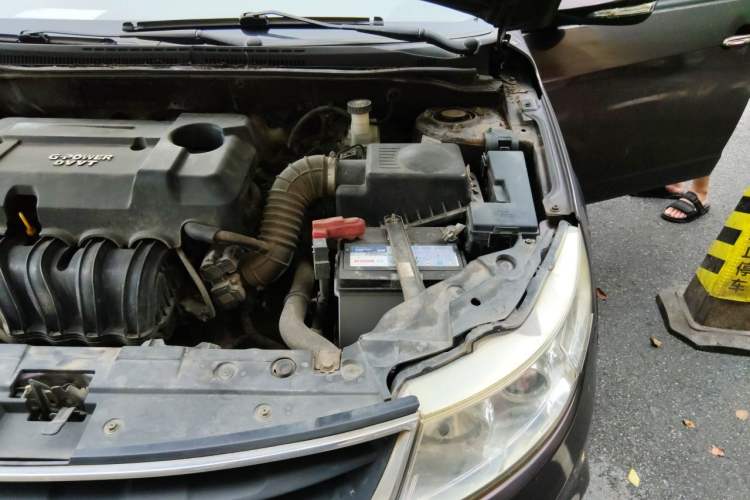 Used Geely Auto Vision 2015 1.5L Manual Elite Model Engine Bay Left