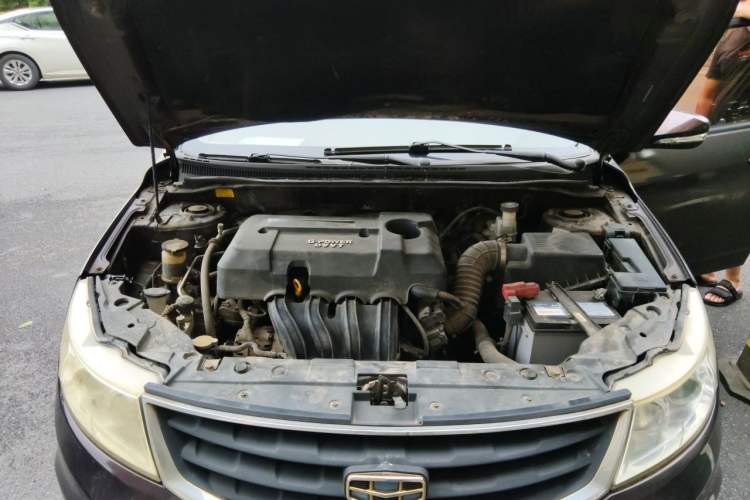 Used Geely Auto Vision 2015 1.5L Manual Elite Model Engine Bay