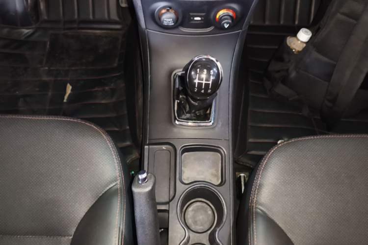 Used Geely Auto Vision 2015 1.5L Manual Happiness Edition Gear Lever