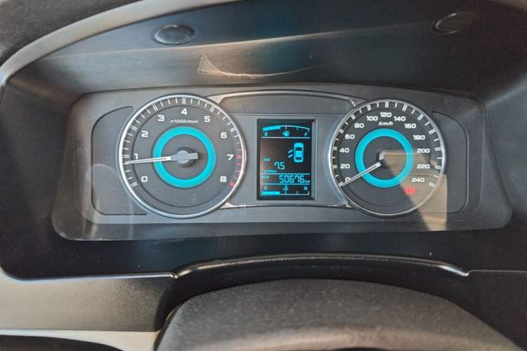 Used Geely Auto Vision 2015 1.5L Manual Elite Model Instrument Cluster
