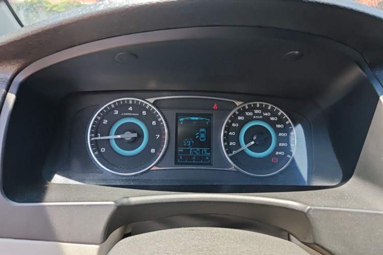 Used Geely Auto Vision 2015 1.5L Manual Elite Model Instrument Cluster