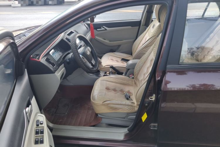 Used Geely Auto Vision 2015 1.5L Manual Elite Model Left Front Seat