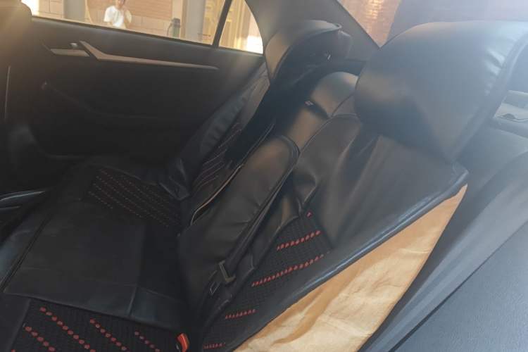 Used Geely Auto Vision 2015 1.5L Manual Happiness Edition Left Rear Seat