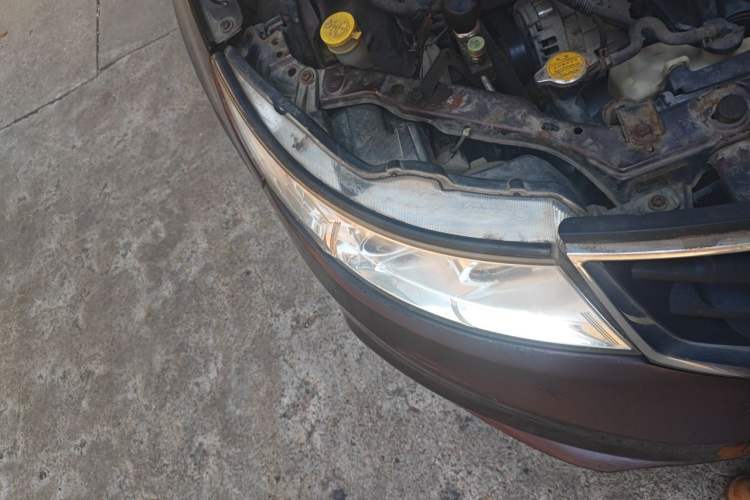 Used Geely Auto Vision 2015 1.5L Manual Happiness Edition Right Front Headlight
