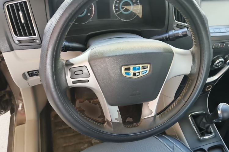 Used Geely Auto Vision 2015 1.5L Manual Elite Model Steering Wheel