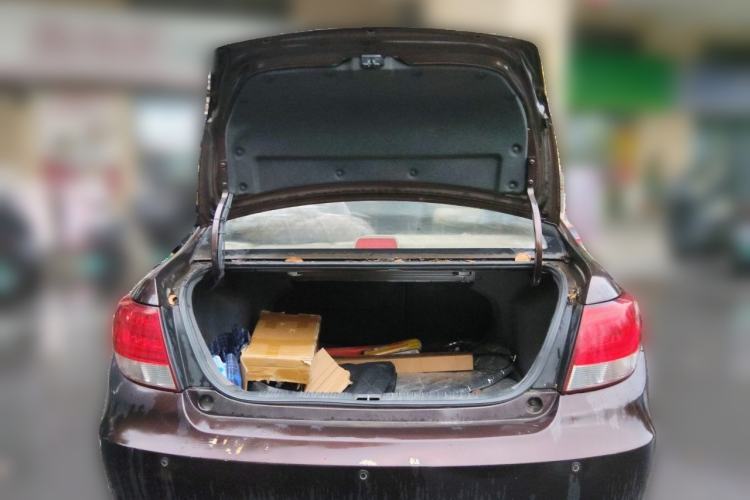 Used Geely Auto Vision 2015 1.5L Manual Elite Model Trunk