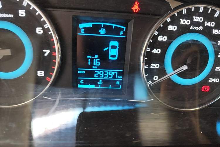Used Geely Auto Vision 2015 1.5L Manual Elite Model Odometer Close Up