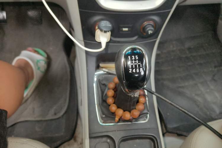 Used Geely Auto Vision 2015 1.3T Manual Luxury Model Gear Lever