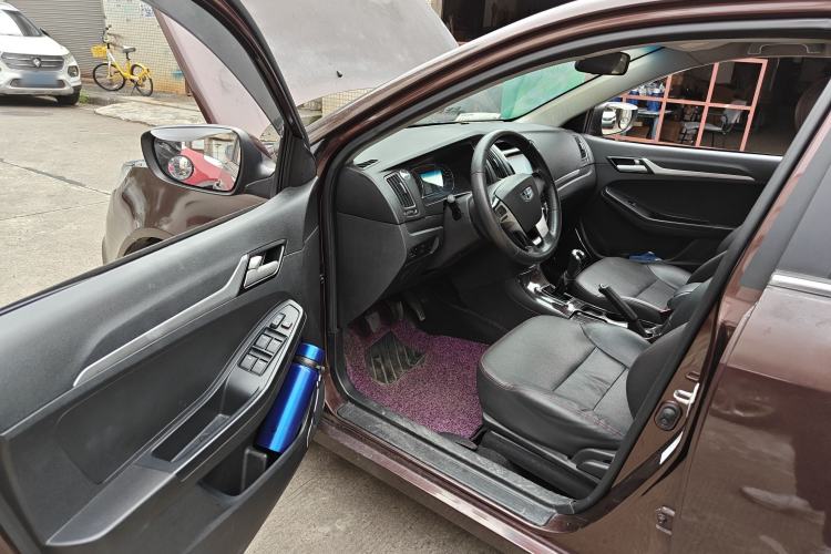 Used Geely Auto Vision 2015 1.5L Manual Happiness Edition Driver Seat