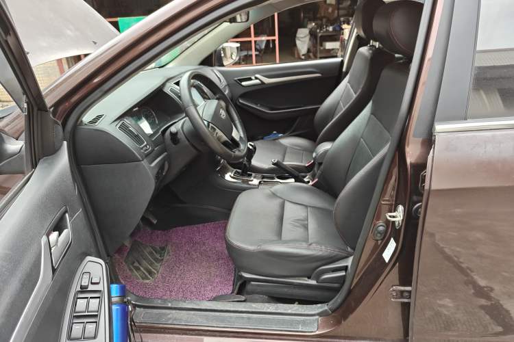Used Geely Auto Vision 2015 1.5L Manual Happiness Edition Left Front Seat