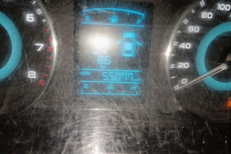 Used Geely Auto Vision 2015 1.5L Manual Elite Model Odometer Close Up