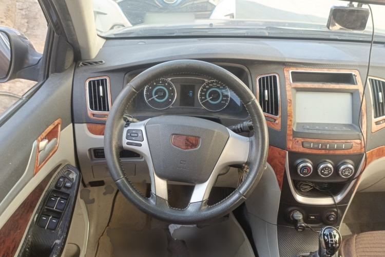 Used Geely Auto Vision 2015 1.5L Manual Elite Model Steering Wheel