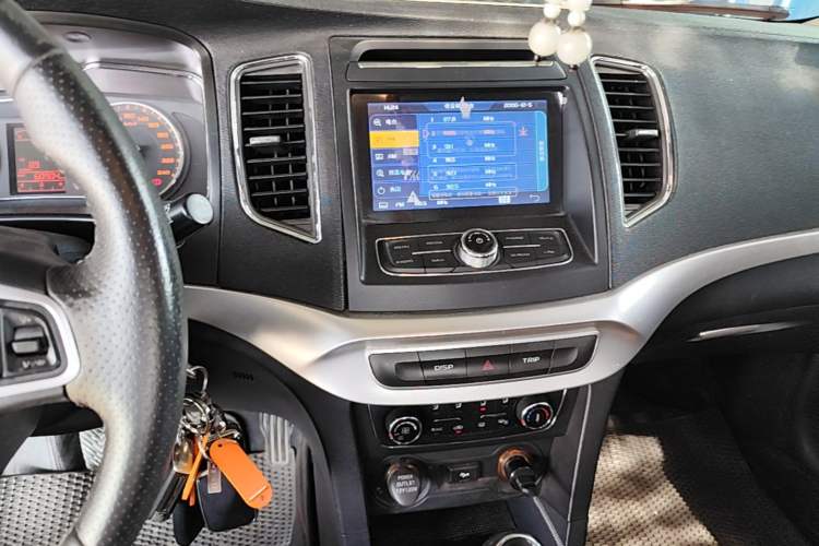 Used Geely Auto Vision 2015 1.5L Manual Elite Model Audio And AC Panel