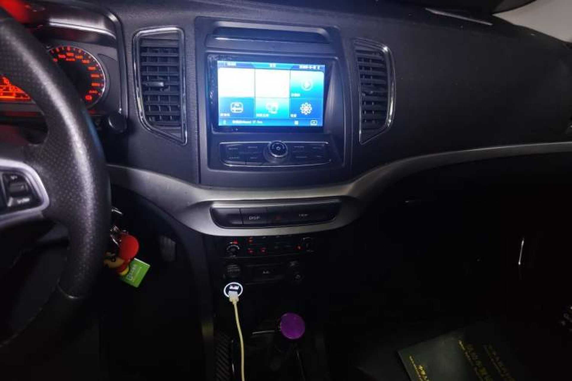 Used Geely Auto Vision 2015 1.5L Manual Happiness Edition Audio And AC Panel