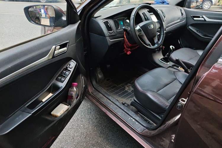 Used Geely Auto Vision 2015 1.5L Manual Happiness Edition Driver Seat