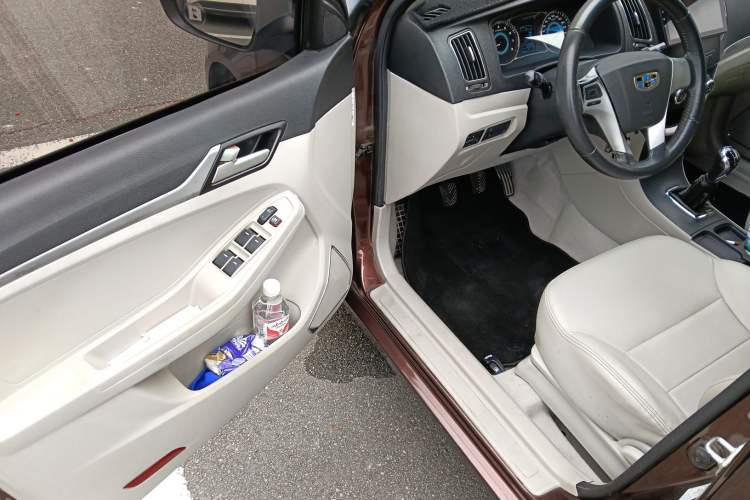 Used Geely Auto Vision 2015 1.5L Manual Elite Model Driver Seat
