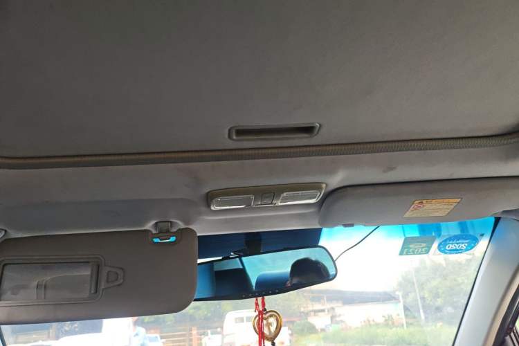Used Geely Auto Vision 2015 1.5L Manual Happiness Edition Headliner