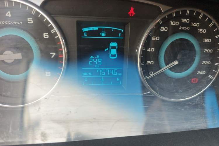 Used Geely Auto Vision 2015 1.5L Manual Happiness Edition Odometer Close Up