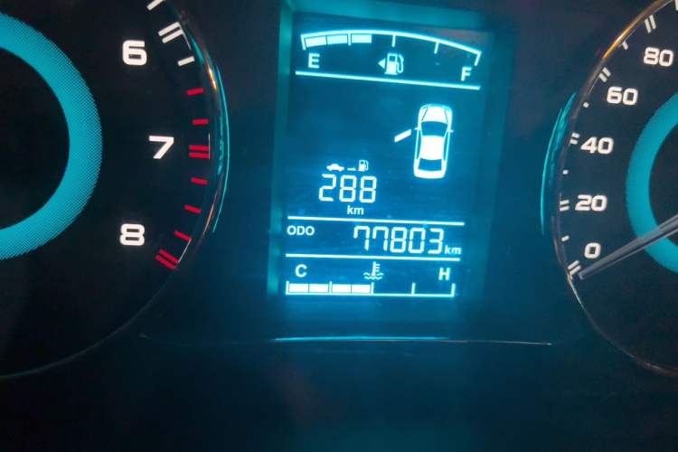 Used Geely Auto Vision 2015 1.5L Manual Happiness Edition Odometer Close Up