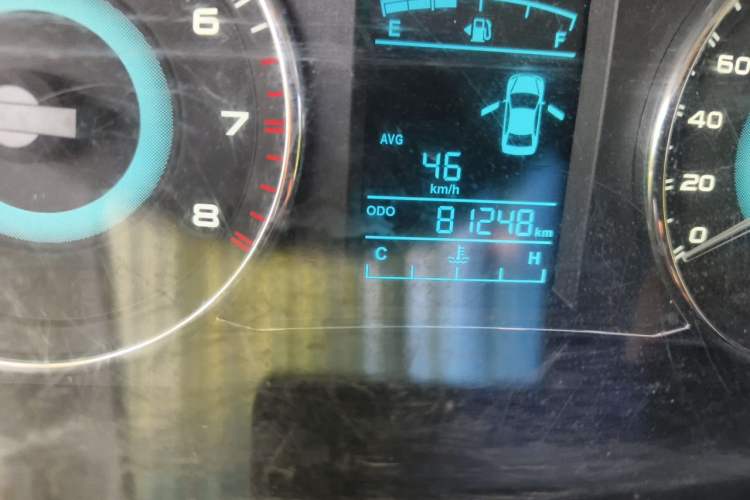 Used Geely Auto Vision 2015 1.5L Manual Elite Model Odometer Close Up
