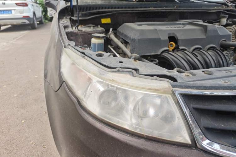 Used Geely Auto Vision 2015 1.5L Manual Elite Model Right Front Headlight