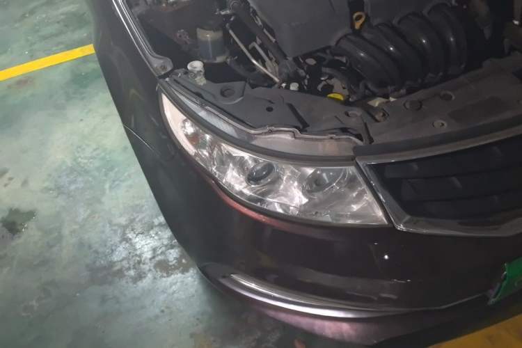 Used Geely Auto Vision 2015 1.5L Manual Happiness Edition Right Front Headlight