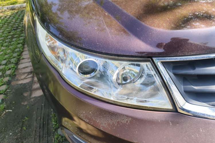 Used Geely Auto Vision 2015 1.5L Manual Elite Model Right Front Headlight